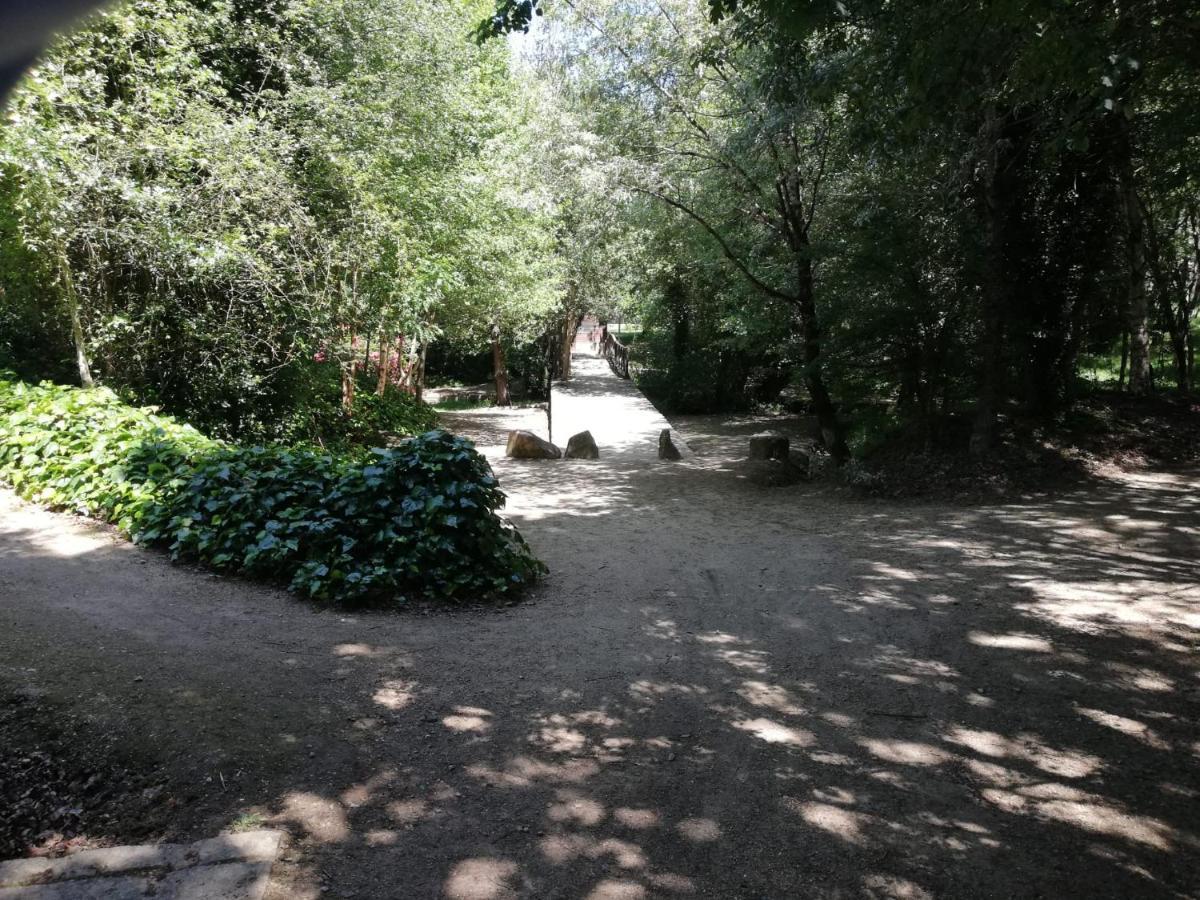 Alojamiento Camino Real Sigueiro Exterior photo
